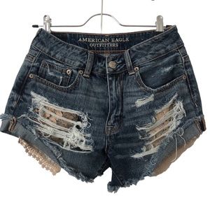American Eagle High Rise Festival Jean Shorts Distressed Crochet Pockets. Size:2